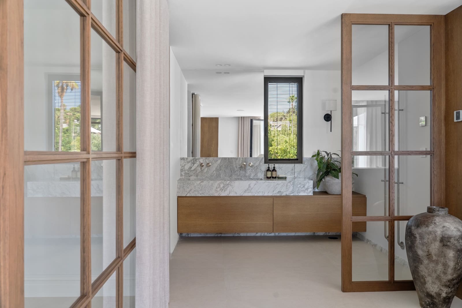Chalet de 4 habitaciones en Marbella en venta con piscina garaje - 5.995.000 € (Ref: 9848812)