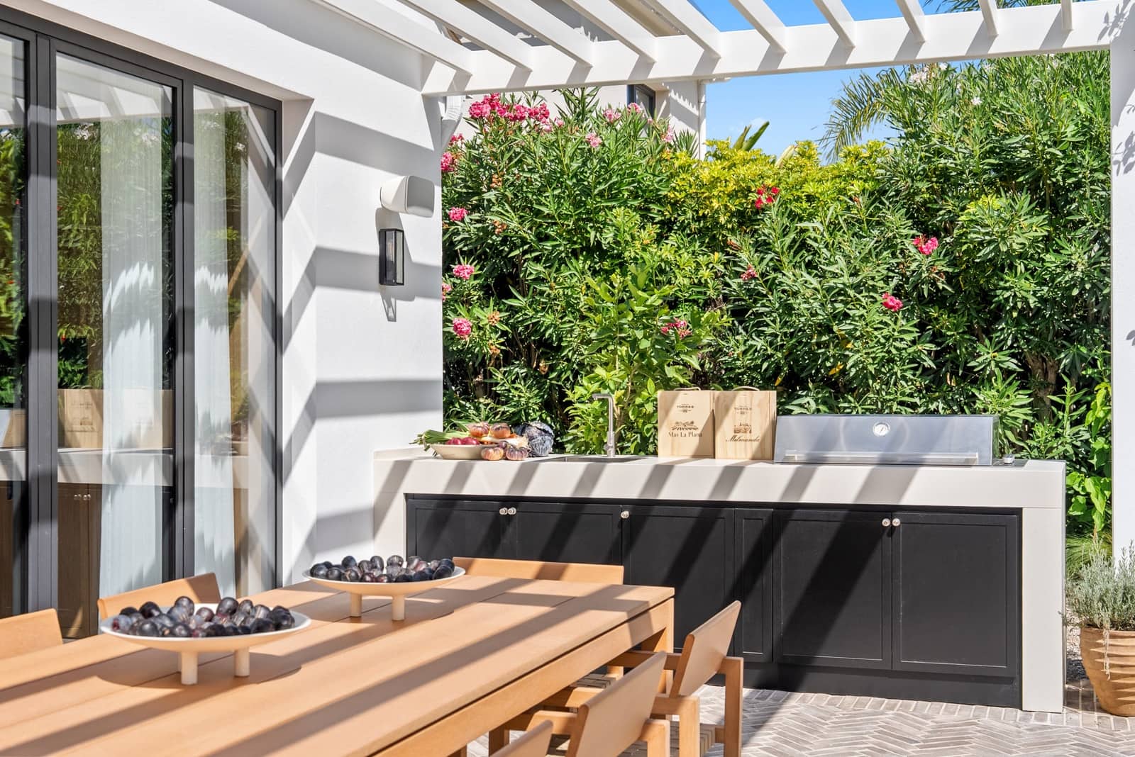 Chalet de 4 habitaciones en Marbella en venta con piscina garaje - 5.995.000 € (Ref: 9848812)