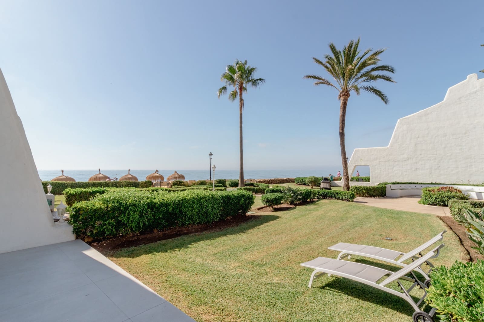 4 soveværelse Byhus til salg i Marbella med swimmingpool garage - € 5.460.000 (Ref: 9848813)