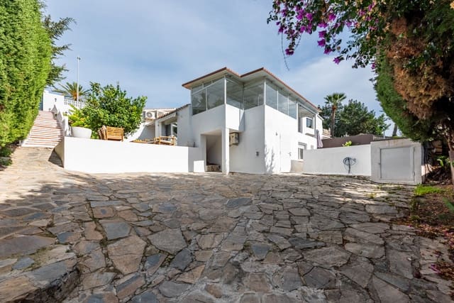3 quarto Moradia para venda em Nueva Andalucía Centro, Marbella com piscina garagem - 999 000 € (Ref: 9848814)