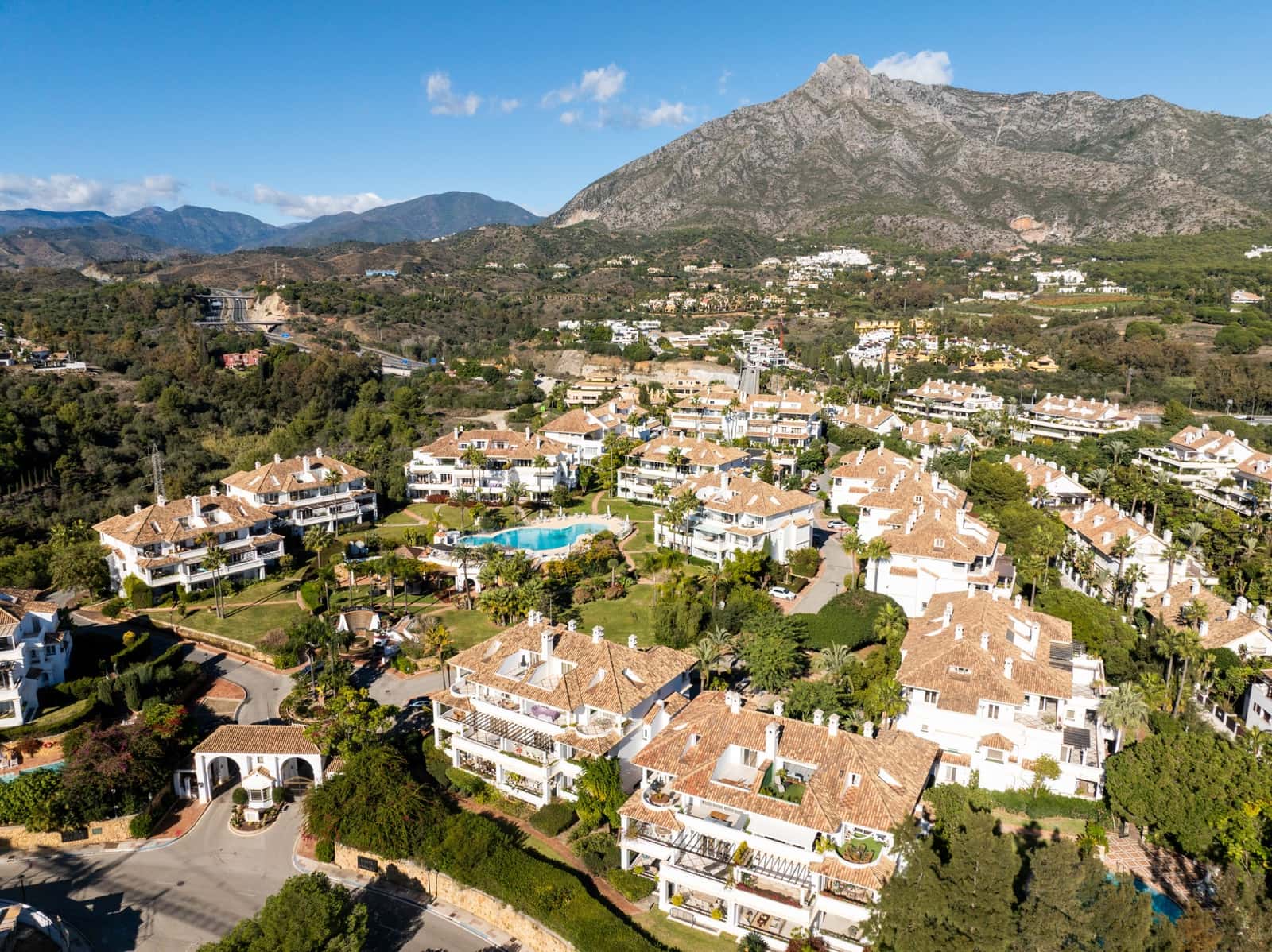 4 soverom Leilighet til salgs i Marbella med svømmebasseng garasje - € 2 450 000 (Ref: 9848817)