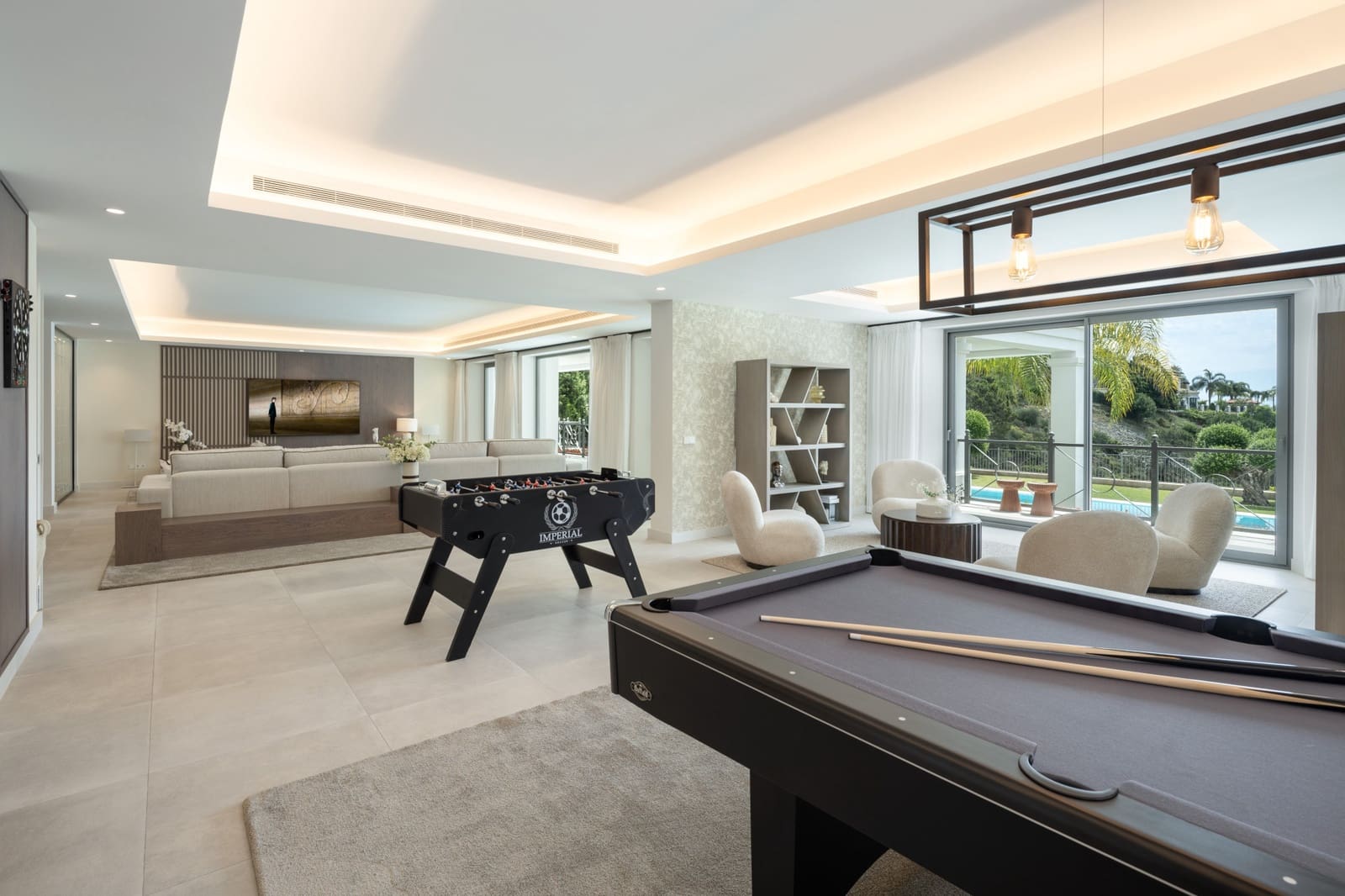 5 bedroom Villa for sale in El Madronal with pool garage - € 8,350,000 (Ref: 9848821)