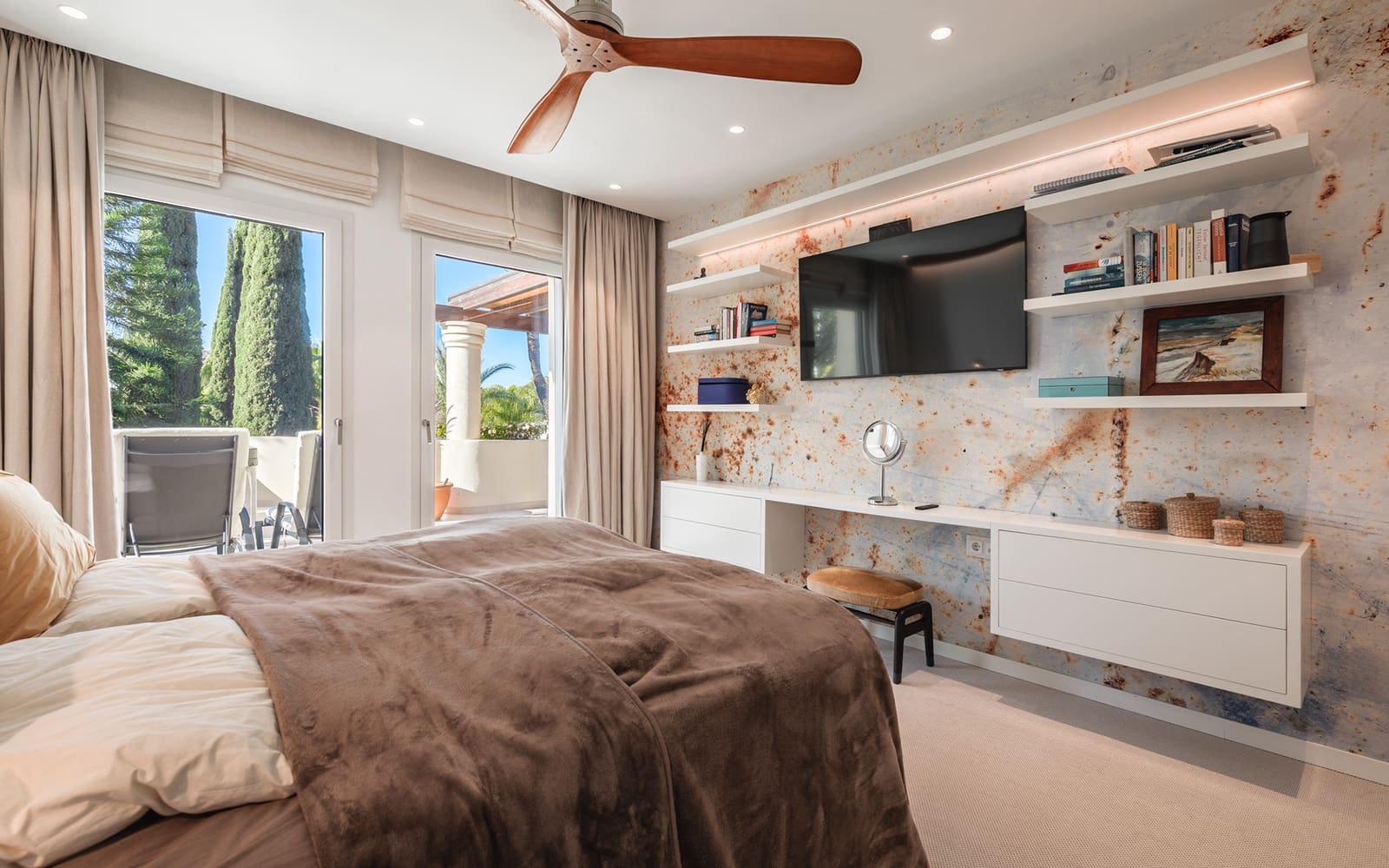 3 chambre Penthouse à vendre à Marbella avec piscine garage - 3 950 000 € (Ref: 9848824)