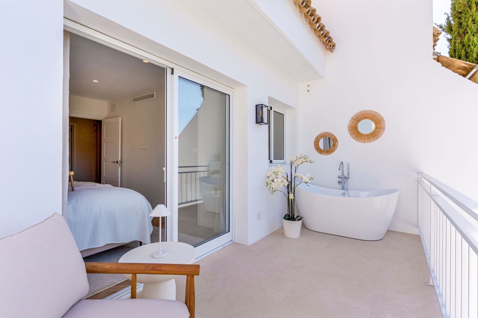 4 quarto Casa em Banda para venda em Marbella com piscina - 1 099 000 € (Ref: 9848828)