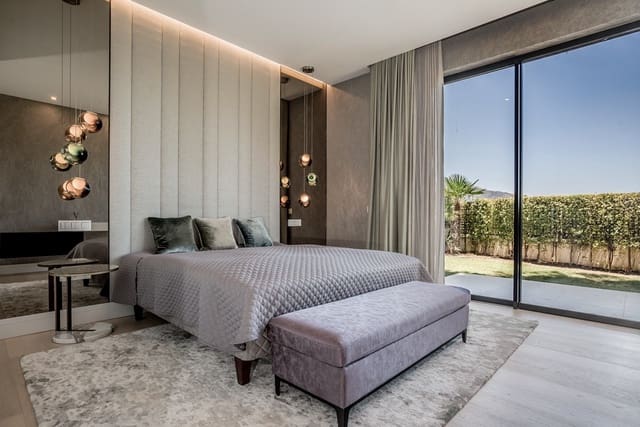 5 chambre Villa/Maison à vendre à Lomas De Marbella, Marbella avec piscine garage - 7 995 000 € (Ref: 9848829)