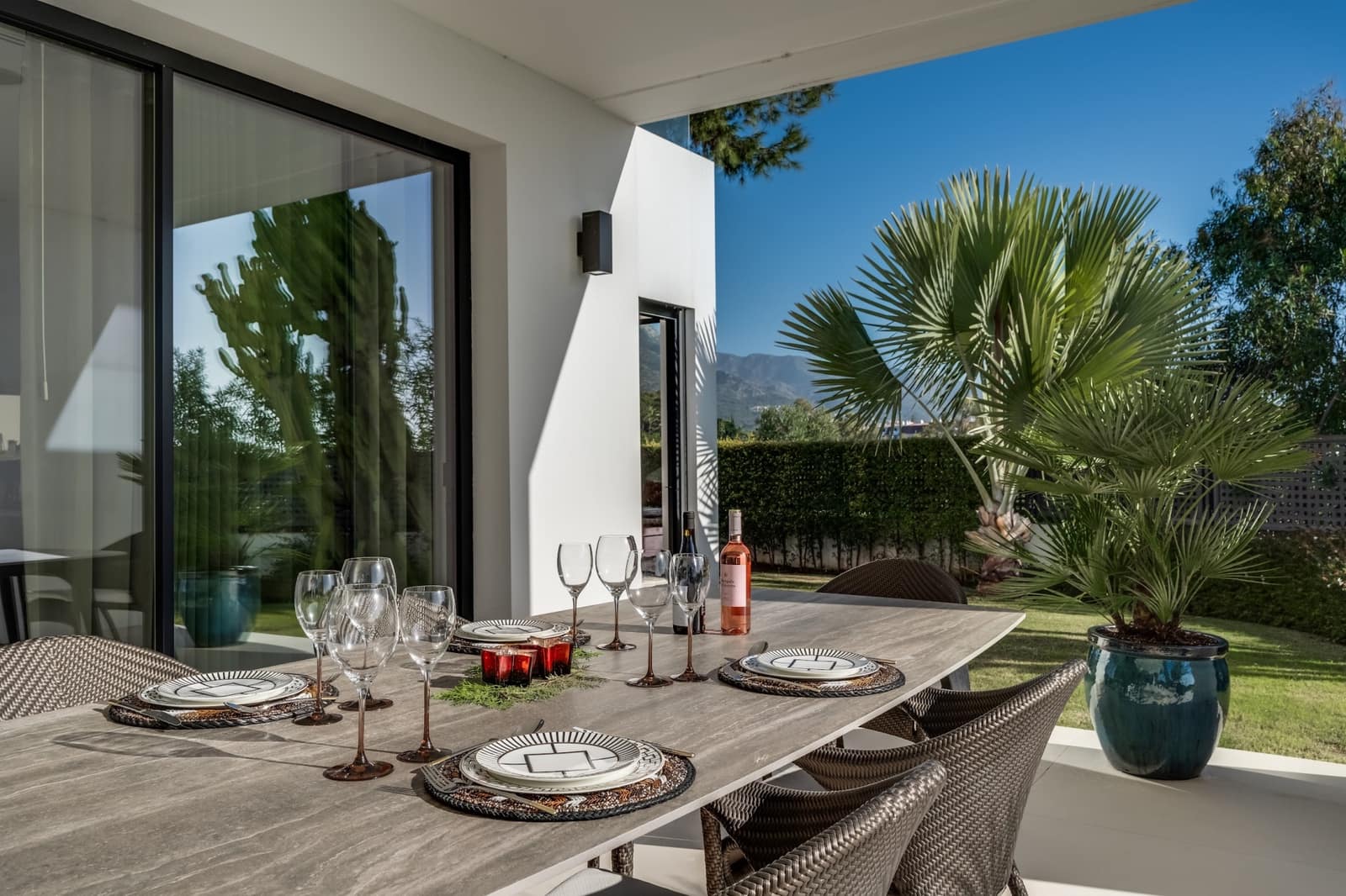 5 Zimmer Villa zu verkaufen in Marbella mit Pool Garage - 7.995.000 € (Ref: 9848829)