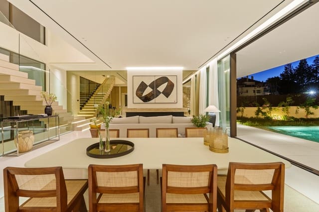 5 slaapkamer Villa te koop in Lomas De Marbella, Marbella met zwembad garage - € 5.995.000 (Ref: 9848835)