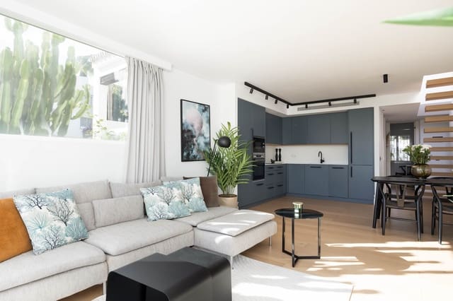 2 soverom Penthouse til salgs i Aloha Golf, Marbella med svømmebasseng - € 495 000 (Ref: 9848837)