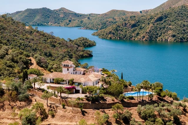 6 chambre Finca/Maison de Campagne à vendre à Istán avec piscine garage - 4 995 000 € (Ref: 9848842)