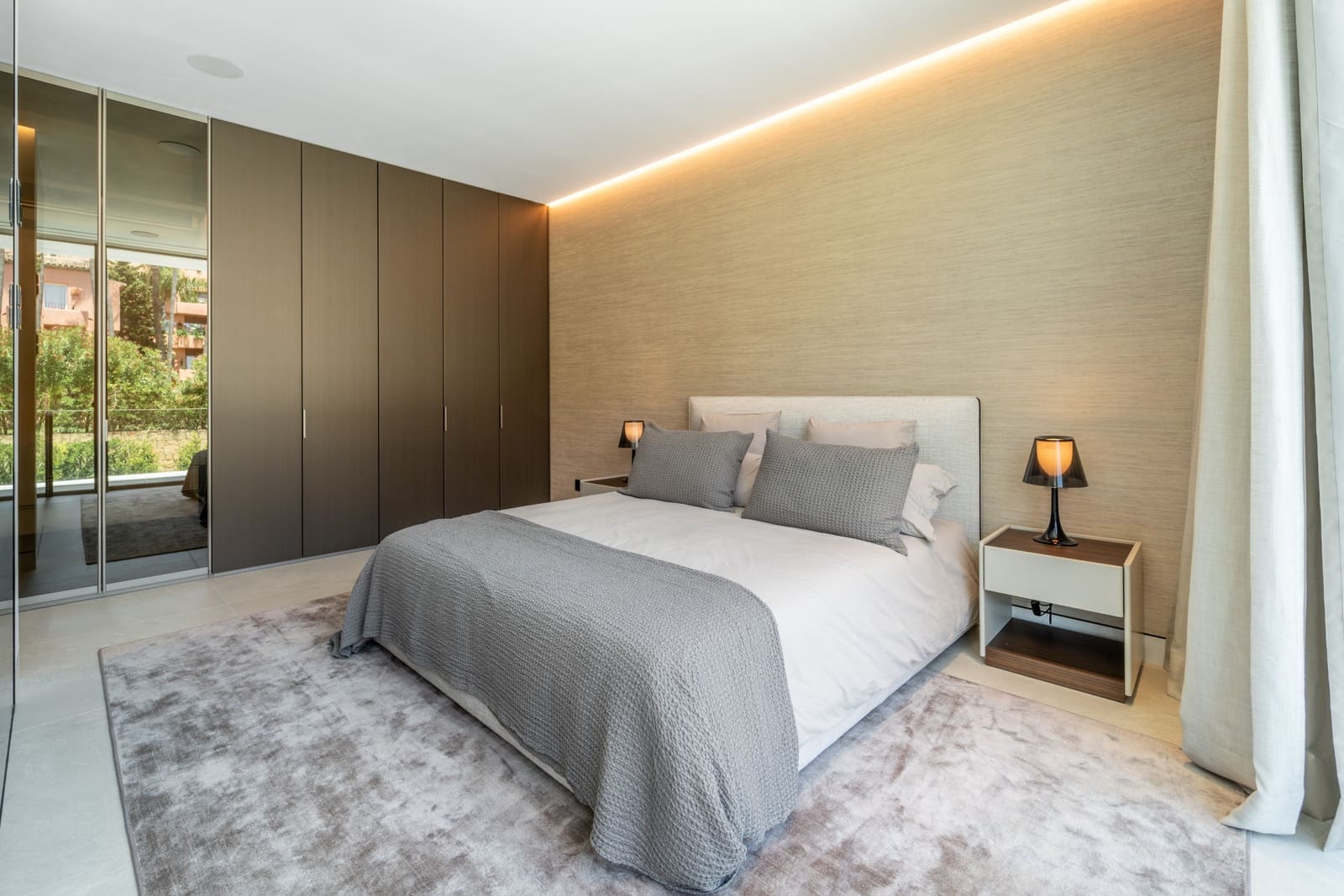 5 Zimmer Villa zu verkaufen in Golden Mile mit Pool Garage - 11.000.000 € (Ref: 9848847)