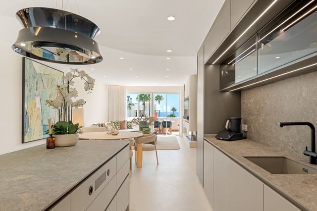 3 sypialnia Penthouse na sprzedaż w El Velerín, Estepona z basenem garażem - 2 695 000 € (Ref: 9848850)