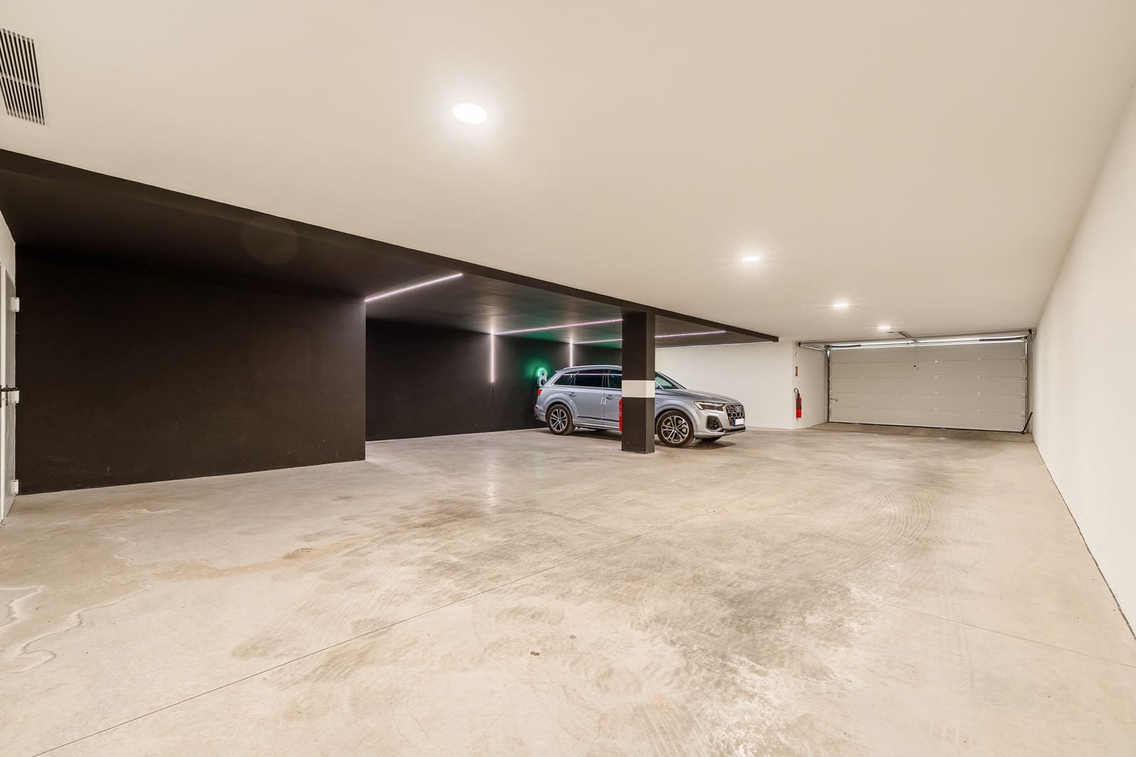 6 chambre Villa/Maison à vendre à Guadalmina avec piscine garage - 5 995 000 € (Ref: 9848851)