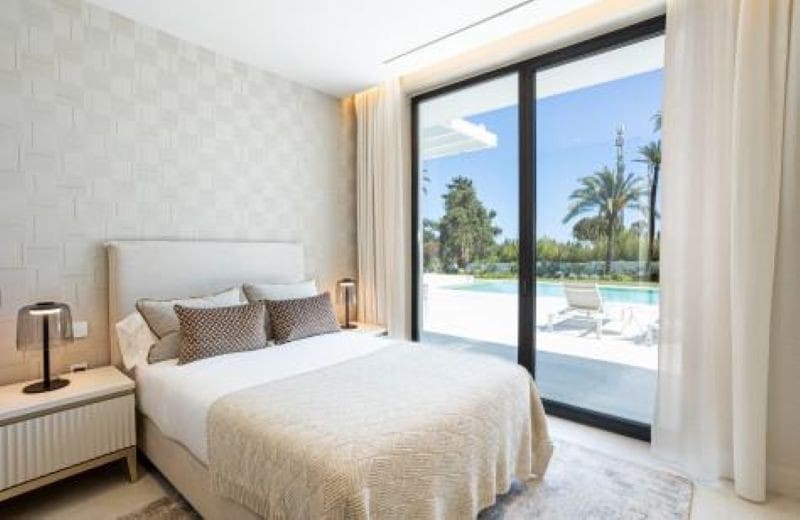 4 chambre Villa/Maison à vendre à El Paraiso avec piscine garage - 3 850 000 € (Ref: 9848852)