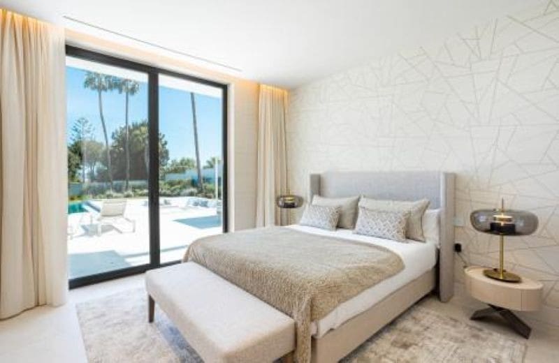 4 chambre Villa/Maison à vendre à El Paraiso avec piscine garage - 3 850 000 € (Ref: 9848852)