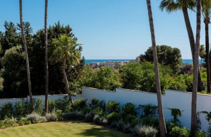 4 chambre Villa/Maison à vendre à El Paraiso avec piscine garage - 3 850 000 € (Ref: 9848852)