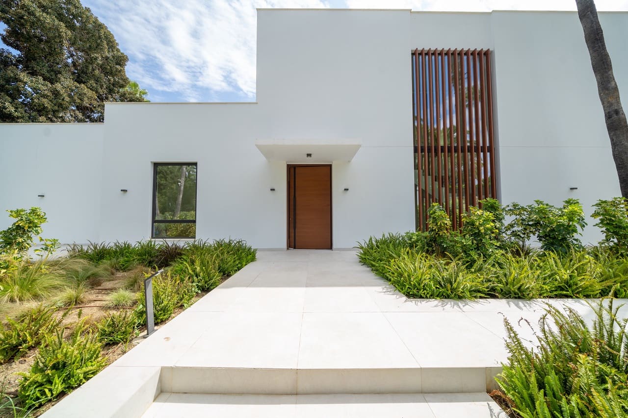 4 chambre Villa/Maison à vendre à El Paraiso avec piscine garage - 3 850 000 € (Ref: 9848852)