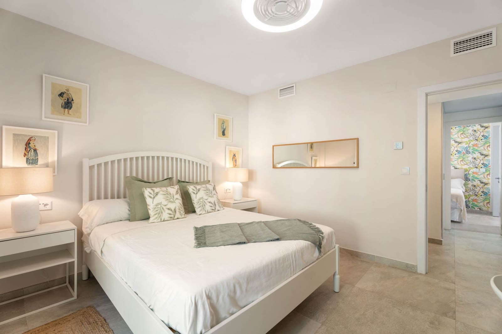 6 Zimmer Villa zu verkaufen in Marbella mit Pool Garage - 2.380.000 € (Ref: 9848854)
