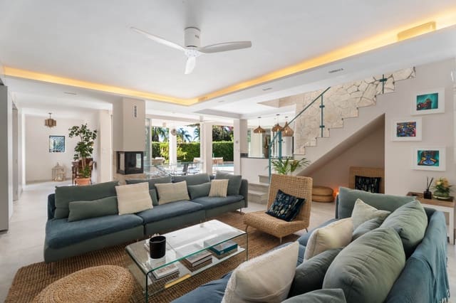 6 soverom Villa til salgs i El Rosario, Marbella med svømmebasseng garasje - € 2 380 000 (Ref: 9848854)