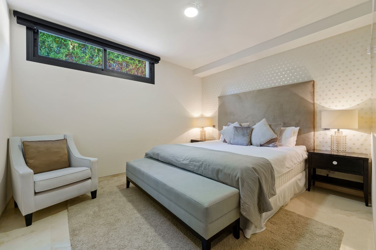 Chalet de 6 habitaciones en Marbella en venta con piscina garaje - 4.290.000 € (Ref: 9848855)