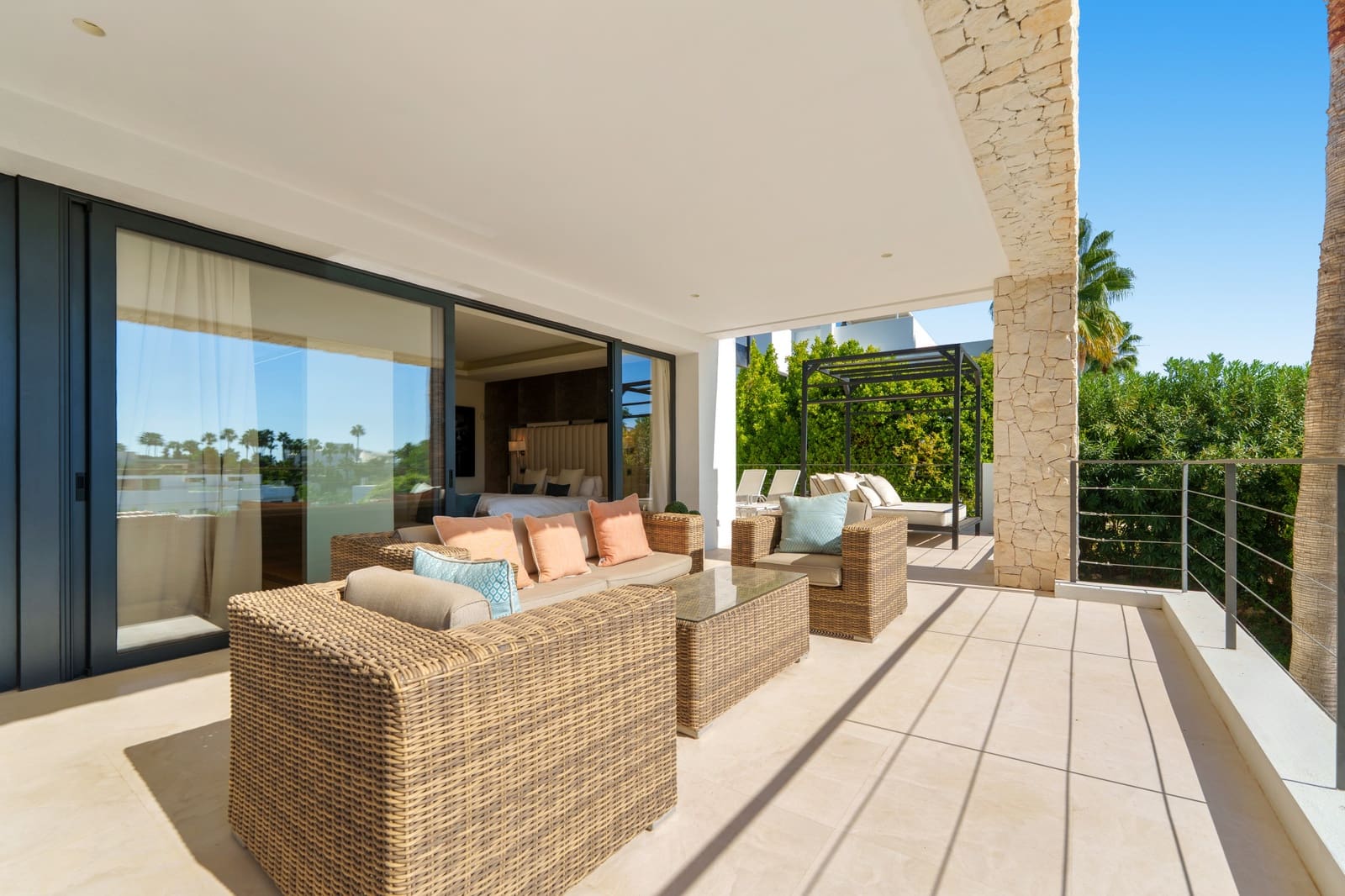 Chalet de 6 habitaciones en Marbella en venta con piscina garaje - 4.290.000 € (Ref: 9848855)