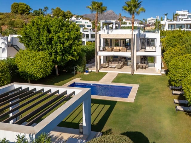6 quarto Moradia para venda em Los Naranjos, Marbella com piscina garagem - 4 290 000 € (Ref: 9848855)