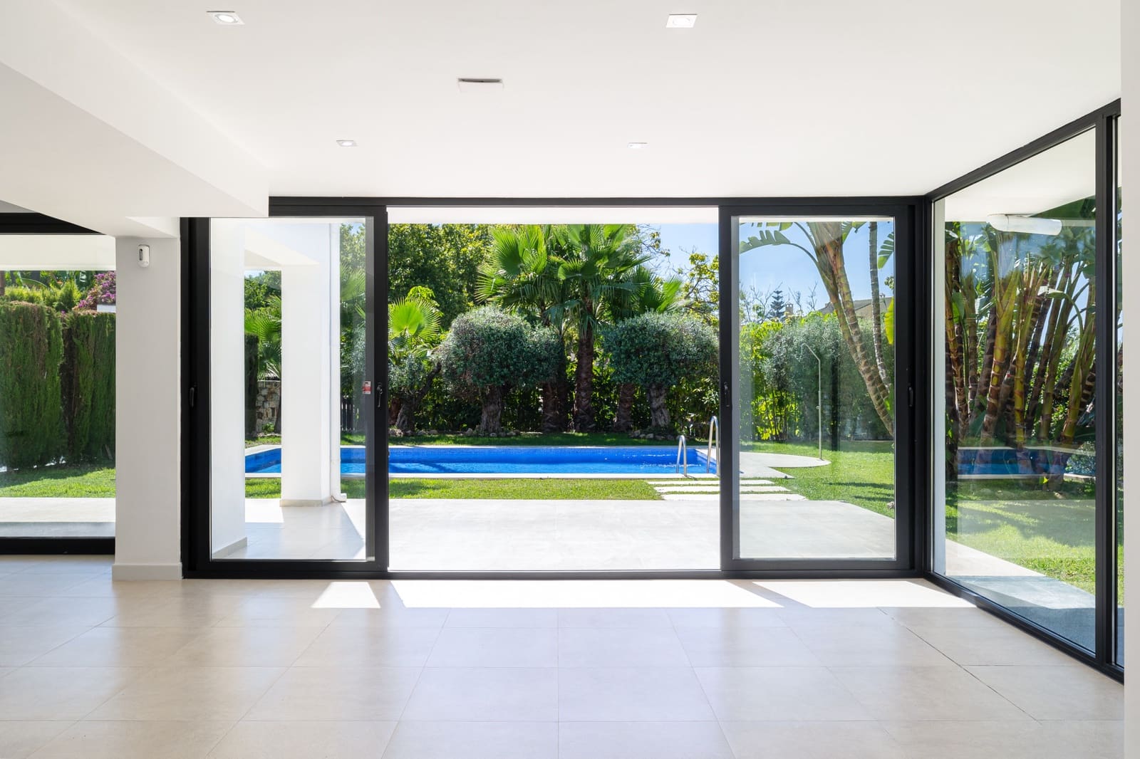 4 chambre Villa/Maison à vendre à San Pedro de Alcantara avec piscine garage - 2 495 000 € (Ref: 9848862)