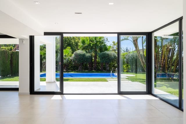 4 quarto Moradia para venda em San Pedro de Alcántara Pueblo, Marbella com piscina garagem - 2 495 000 € (Ref: 9848862)