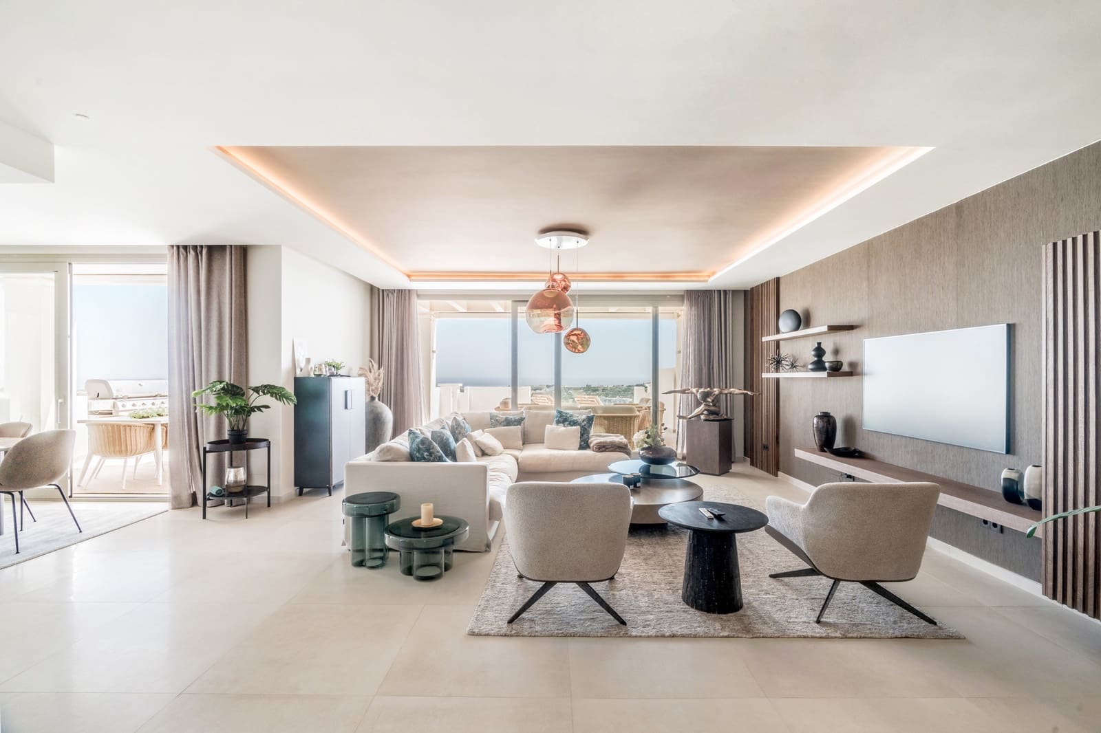 2 soveværelse Lejlighed til salg i Marbella med swimmingpool garage - € 1.420.000 (Ref: 9848875)