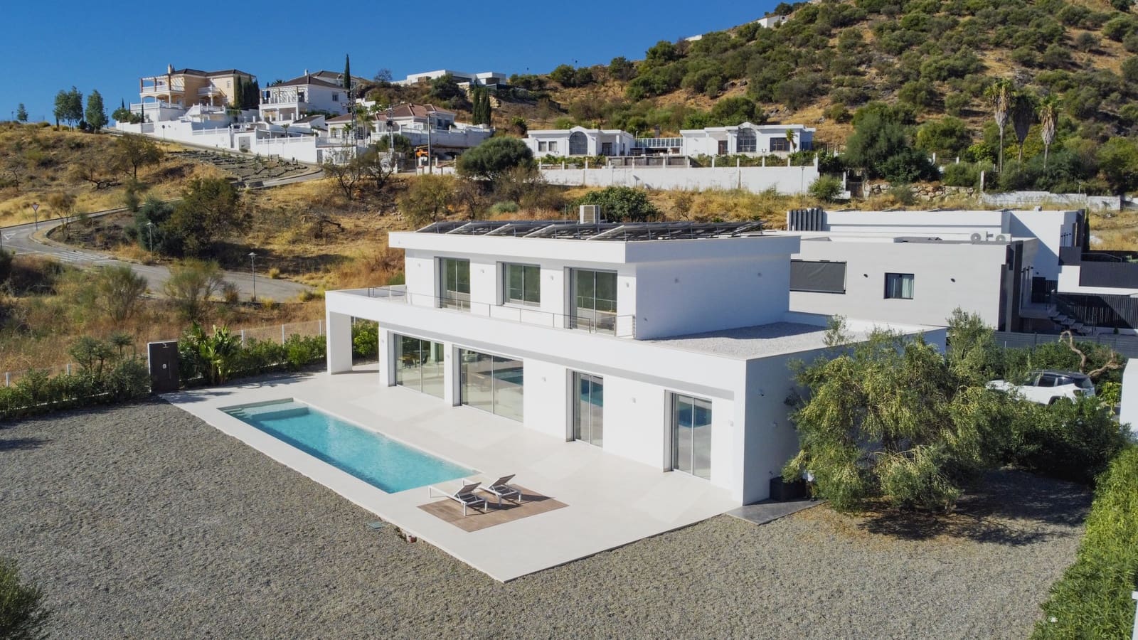 4 bedroom Villa for sale in Coin with pool garage - € 1,950,000 (Ref: 9848876)