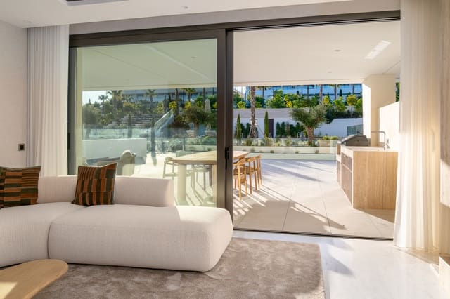4 sovrum Lägenhet till salu i Lomas De Marbella, Marbella med pool garage - 4 300 000 € (Ref: 9848883)