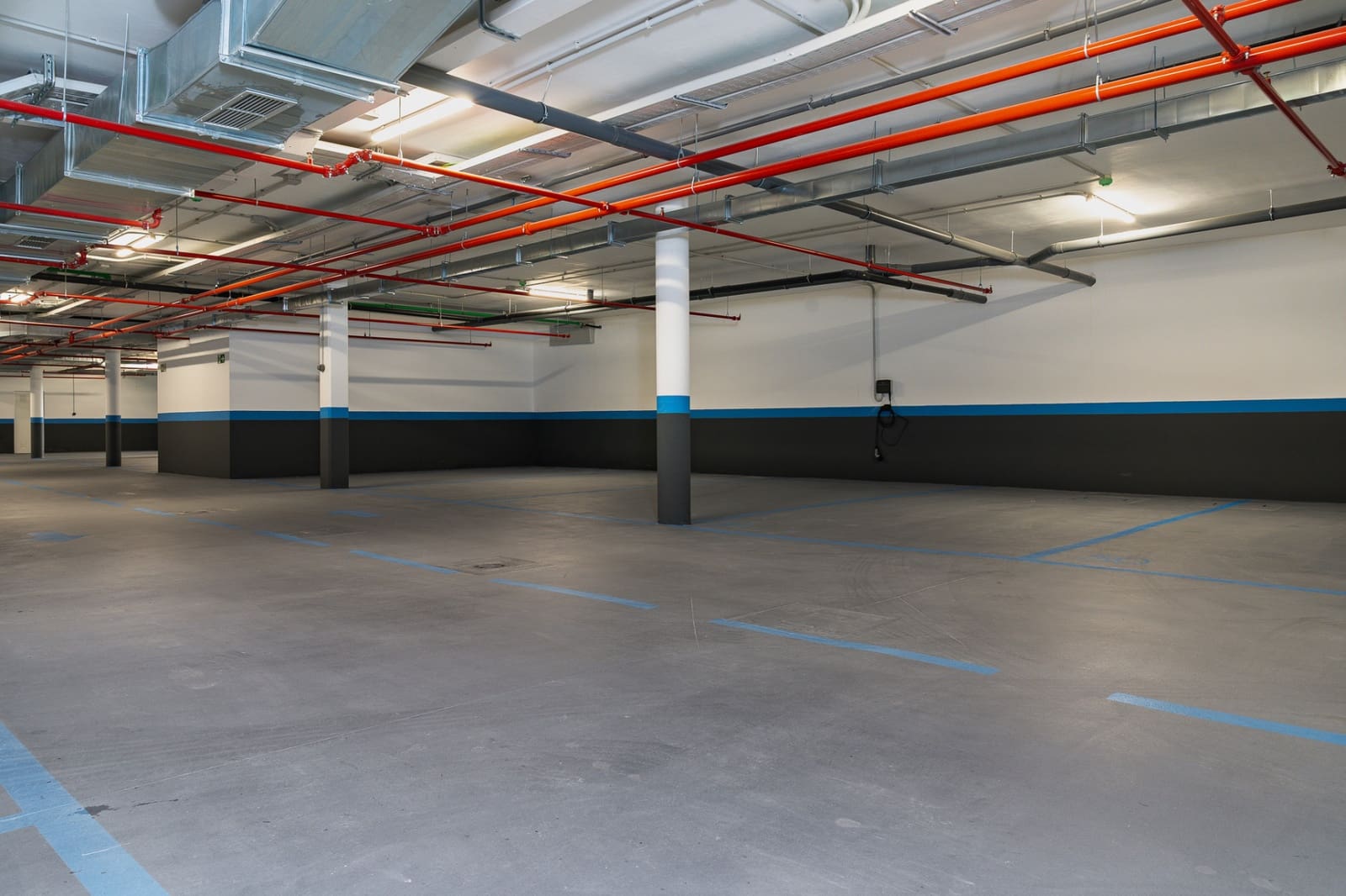4 soverom Leilighet til salgs i Marbella med svømmebasseng garasje - € 4 300 000 (Ref: 9848883)