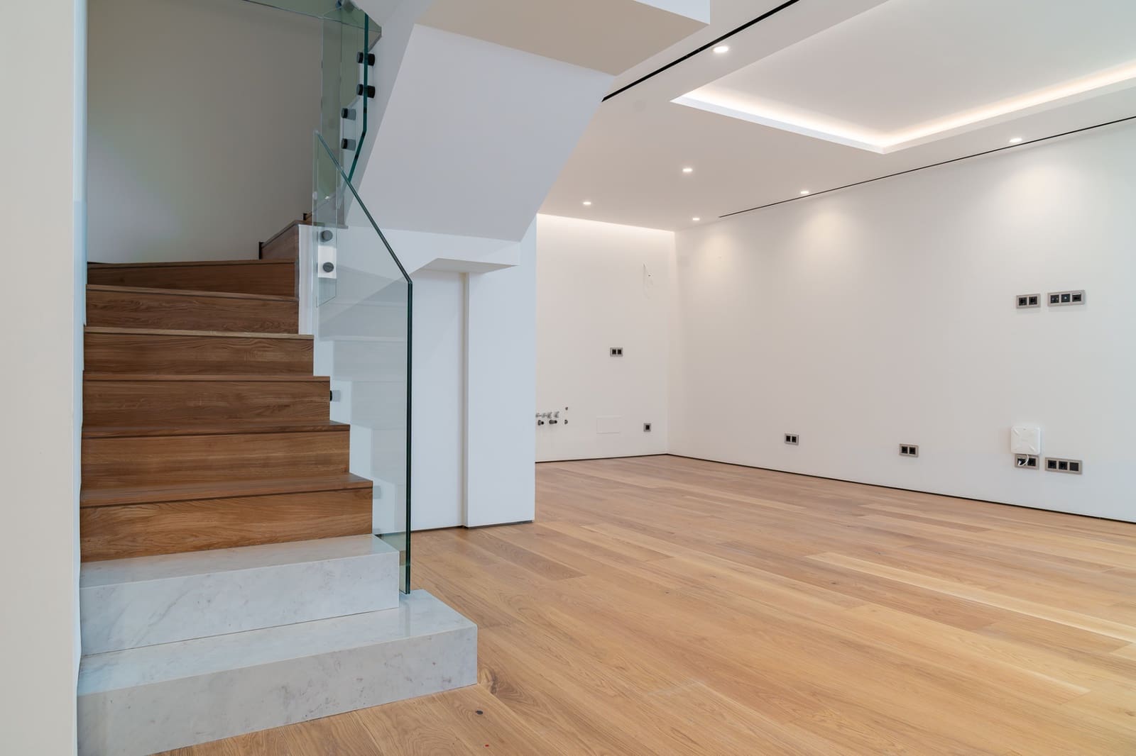 4 slaapkamer Appartement te koop in Marbella met zwembad garage - € 4.300.000 (Ref: 9848883)