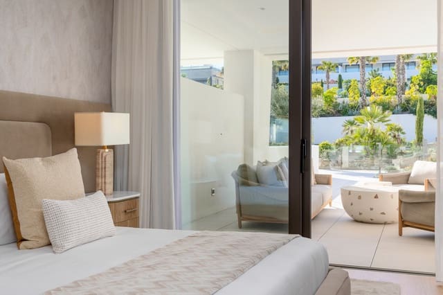 4 slaapkamer Appartement te koop in Lomas De Marbella, Marbella met zwembad garage - € 4.500.000 (Ref: 9848884)