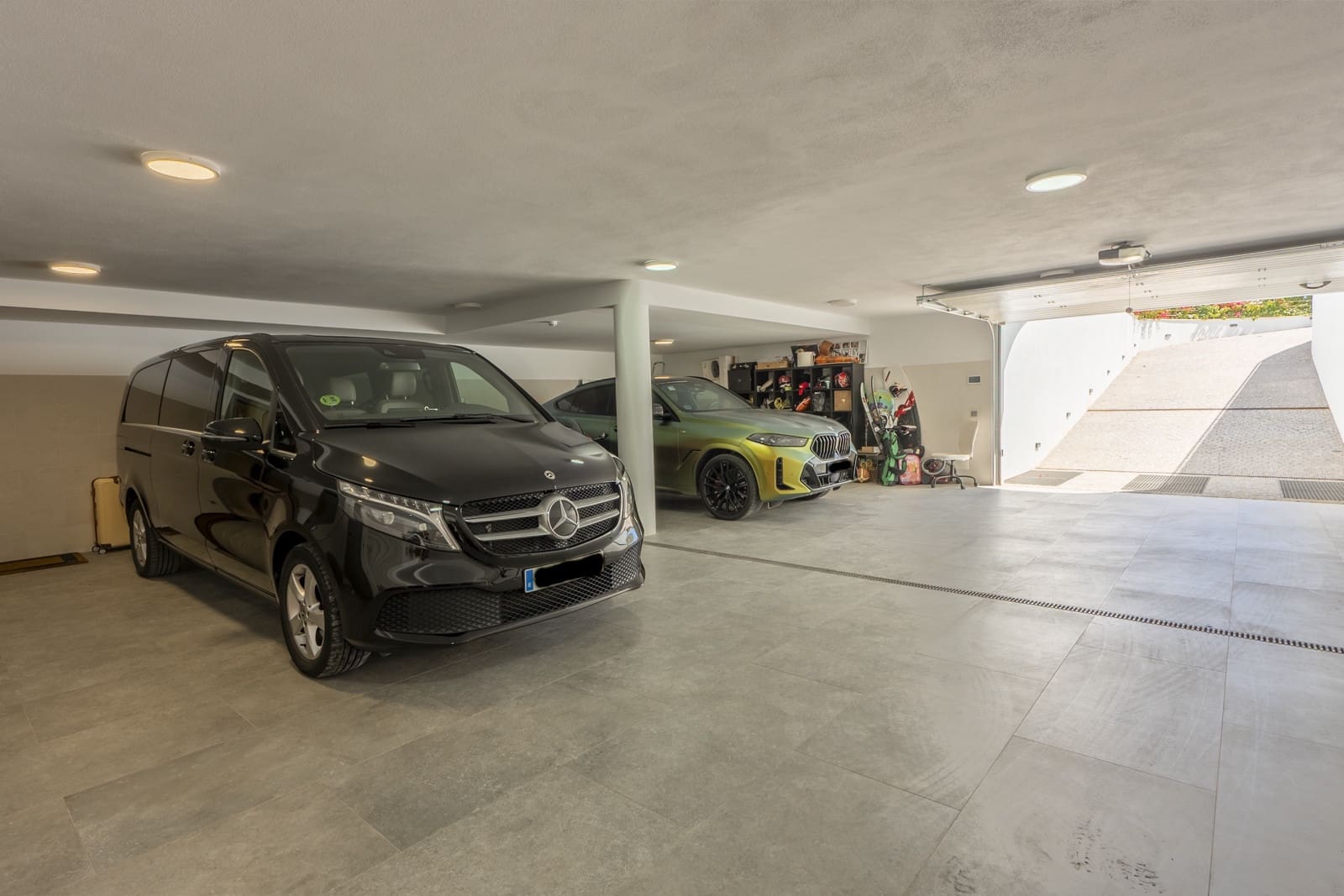 12 soveværelse Villa til salg i Benahavis med swimmingpool garage - € 12.500.000 (Ref: 9850774)