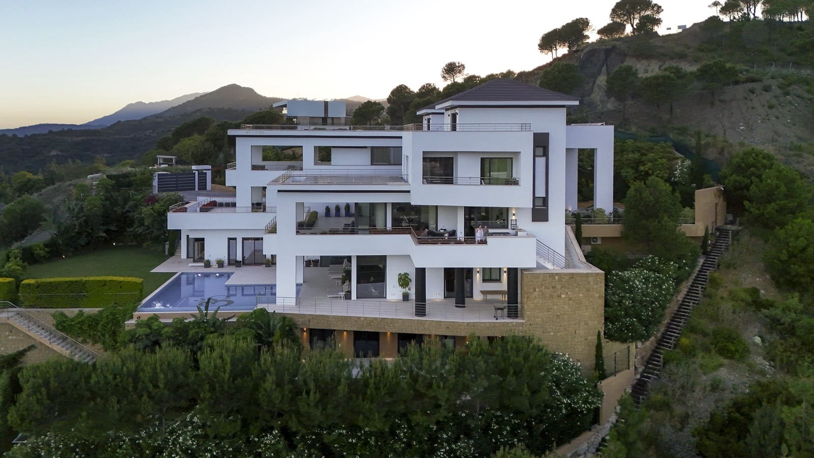 12 soveværelse Villa til salg i Benahavis med swimmingpool garage - € 12.500.000 (Ref: 9850774)