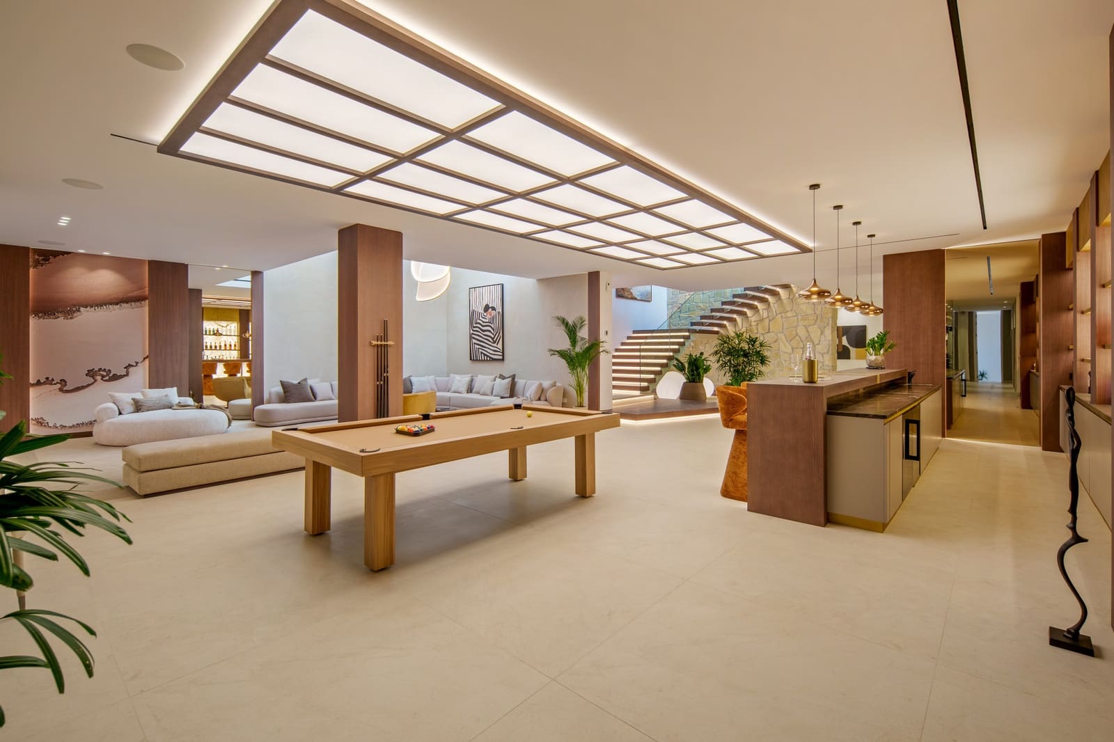 5 chambre Villa/Maison à vendre à Nueva Andalucia avec piscine garage - 11 750 000 € (Ref: 9858960)