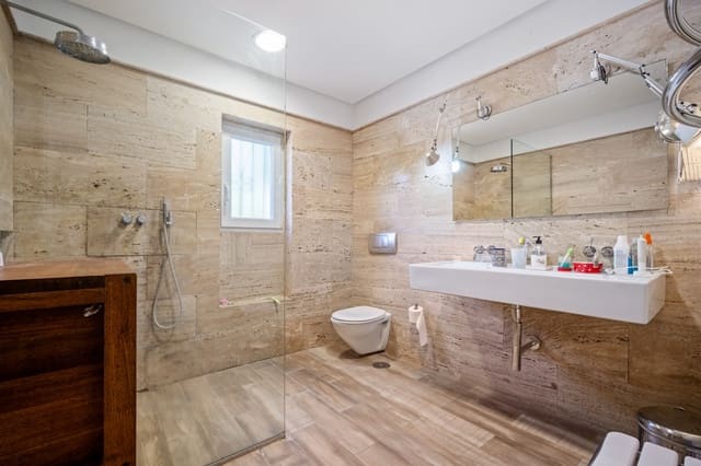 4 slaapkamer Villa te koop in La Merced, Marbella met zwembad garage - € 2.695.000 (Ref: 9858963)