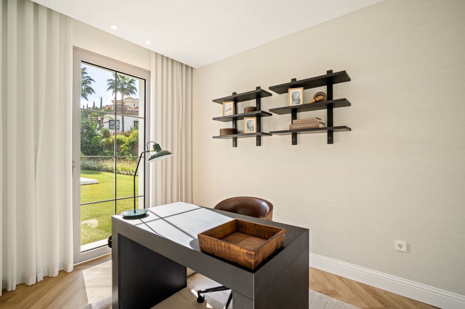 4 bedroom Villa for sale in Los Arqueros with pool garage - € 3,895,000 (Ref: 9861386)