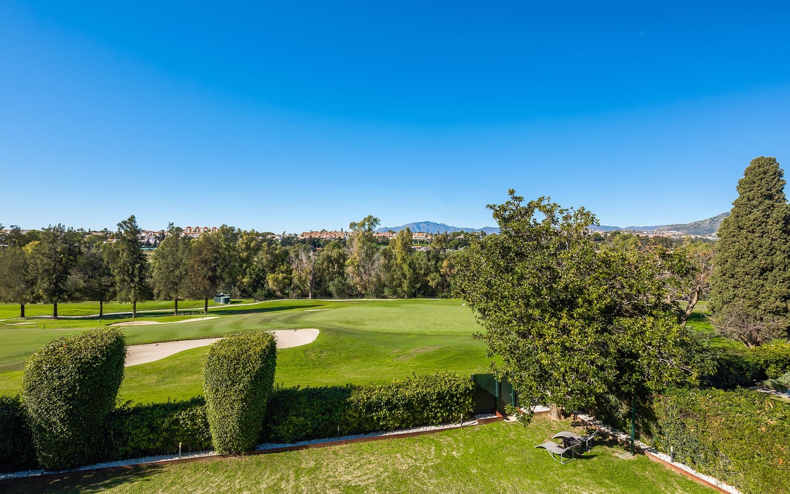 4 quarto Moradia para venda em Guadalmina com piscina garagem - 2 395 000 € (Ref: 9866326)
