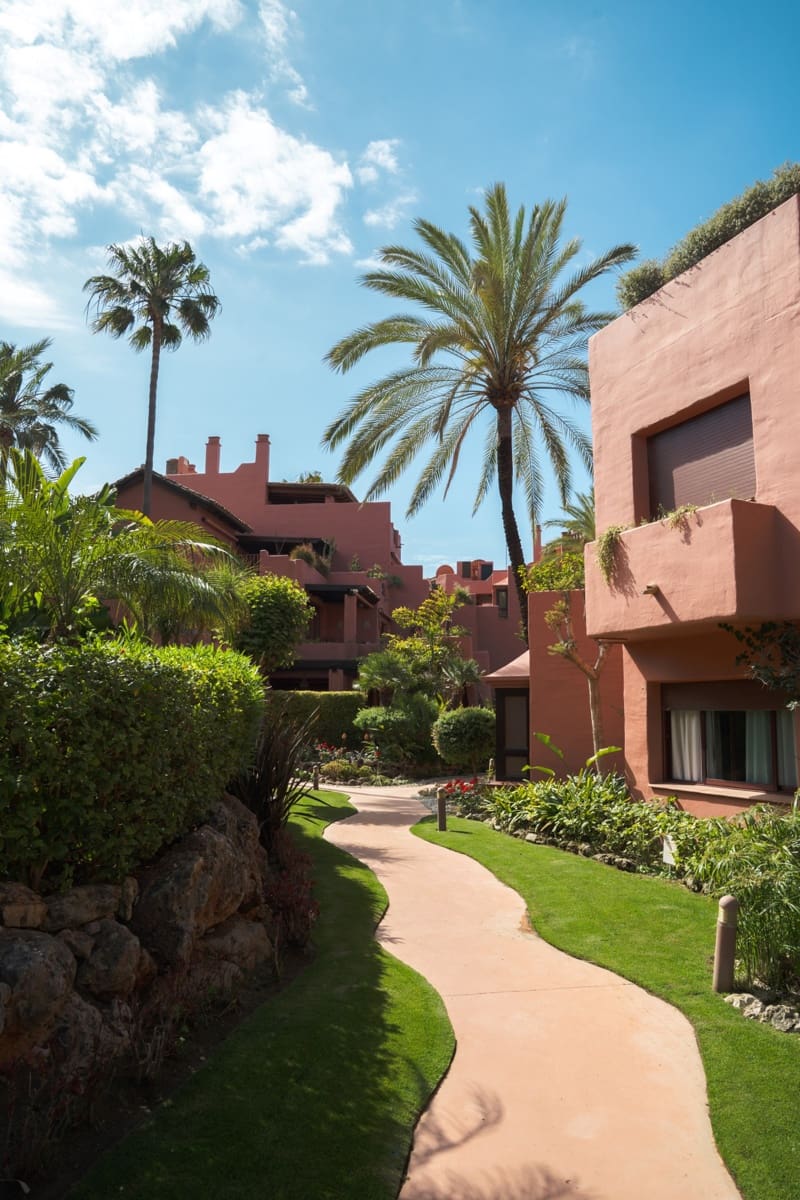 3 bedroom Penthouse for sale in Guadalmansa with pool garage - € 1,499,000 (Ref: 9866329)