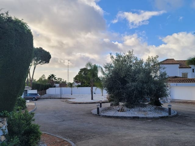 Byggegrund til salg i Los Naranjos, Marbella - € 865.000 (Ref: 9866330)