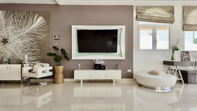 4 chambre Villa/Maison à vendre à Nueva Andalucía Centro, Marbella avec piscine garage - 1 495 000 € (Ref: 9875542)