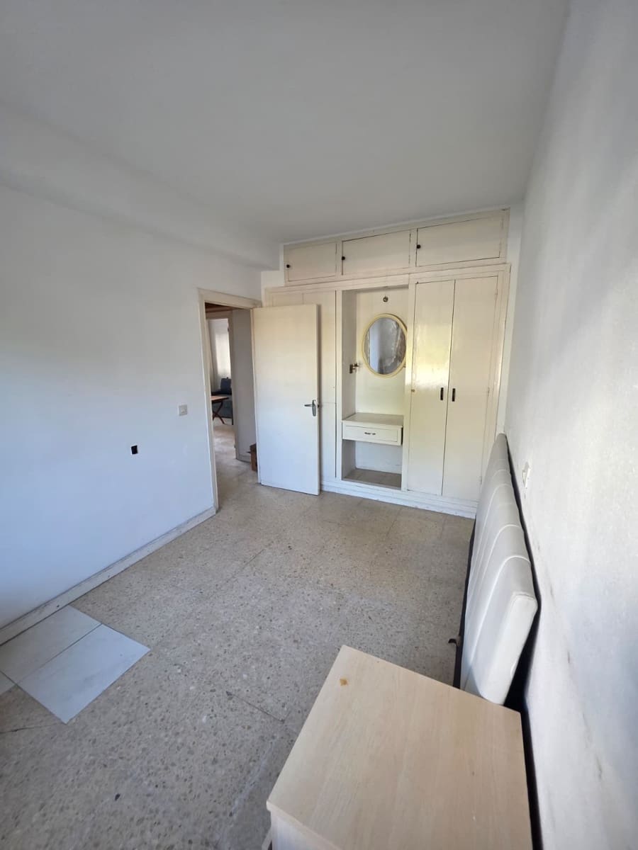 2 bedroom Apartment for sale in Marbella with pool - € 320,000 (Ref: 9875543)