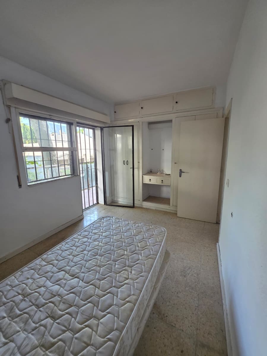 2 bedroom Apartment for sale in Marbella with pool - € 320,000 (Ref: 9875543)