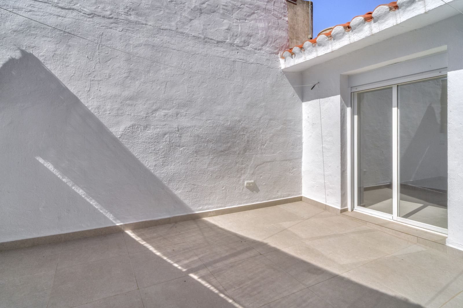 2 soverom Hus til salgs i Coin - € 239 000 (Ref: 9893588)