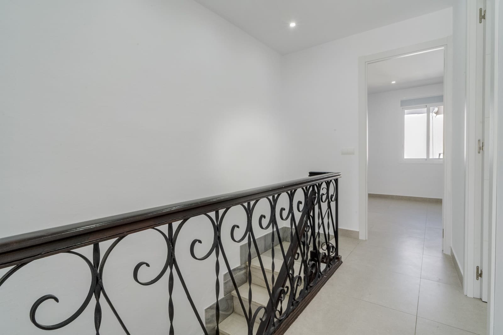 2 soverom Hus til salgs i Coin - € 239 000 (Ref: 9893588)