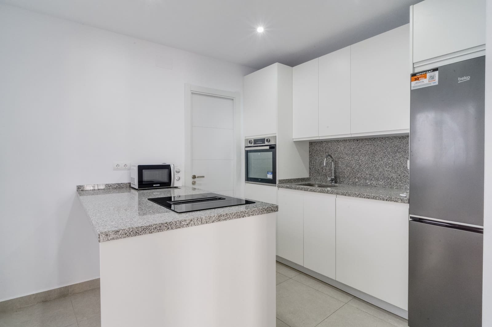 2 soverom Hus til salgs i Coin - € 239 000 (Ref: 9893588)