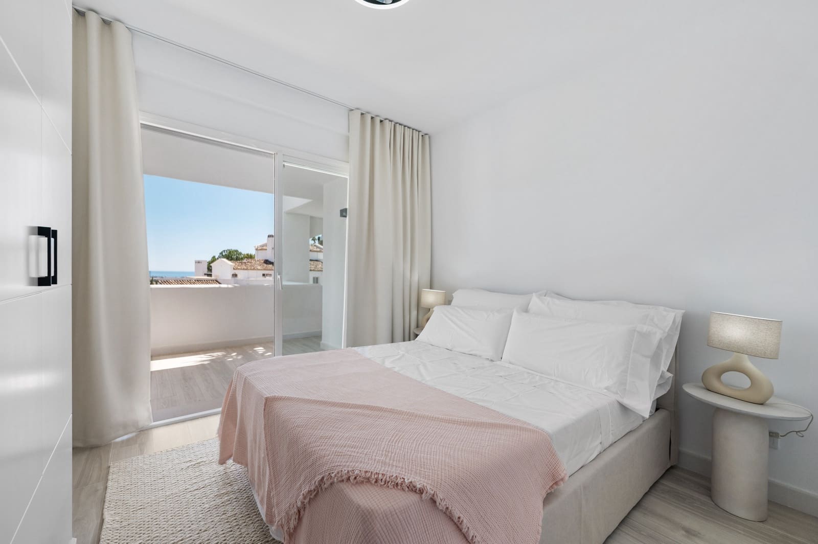 3 slaapkamer Appartement te koop in Benahavis met zwembad garage - € 765.000 (Ref: 9906710)