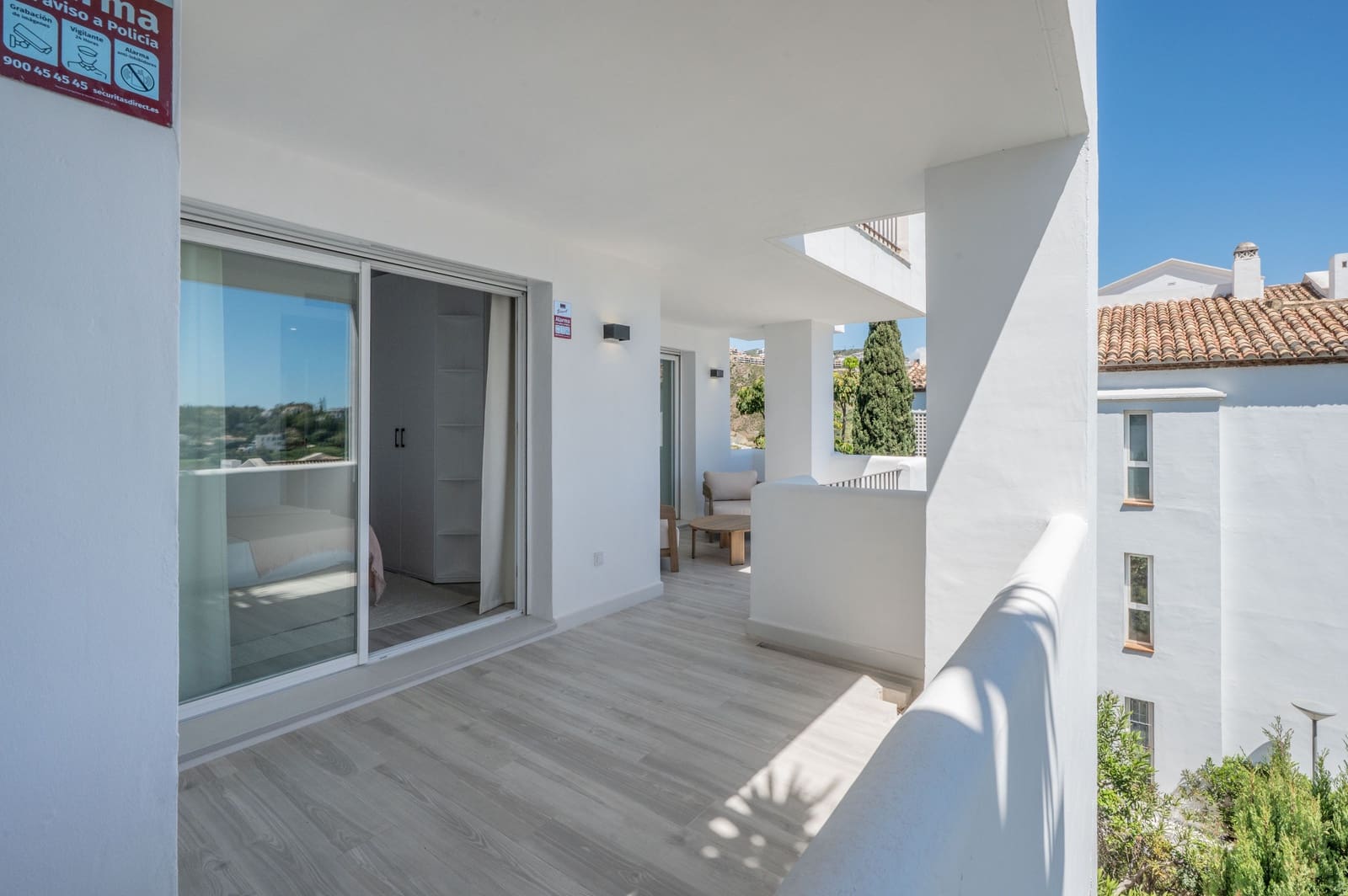 3 slaapkamer Appartement te koop in Benahavis met zwembad garage - € 765.000 (Ref: 9906710)