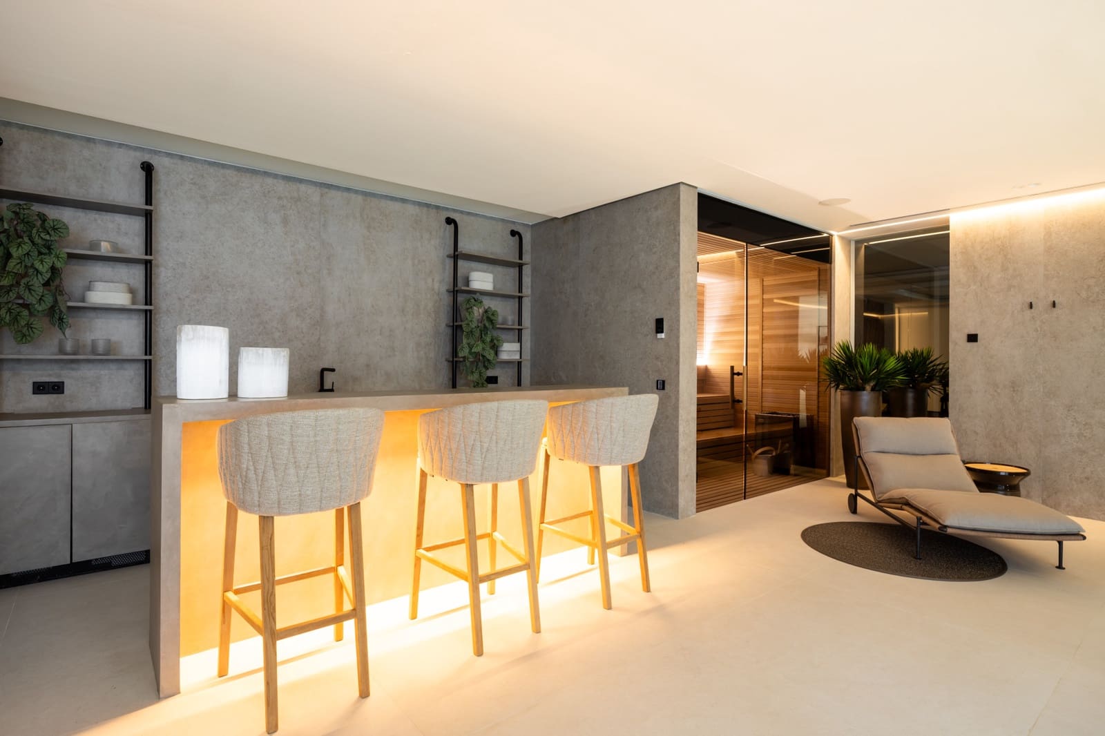 7 soverom Villa til salgs i El Madronal med svømmebasseng garasje - € 11 500 000 (Ref: 9909851)